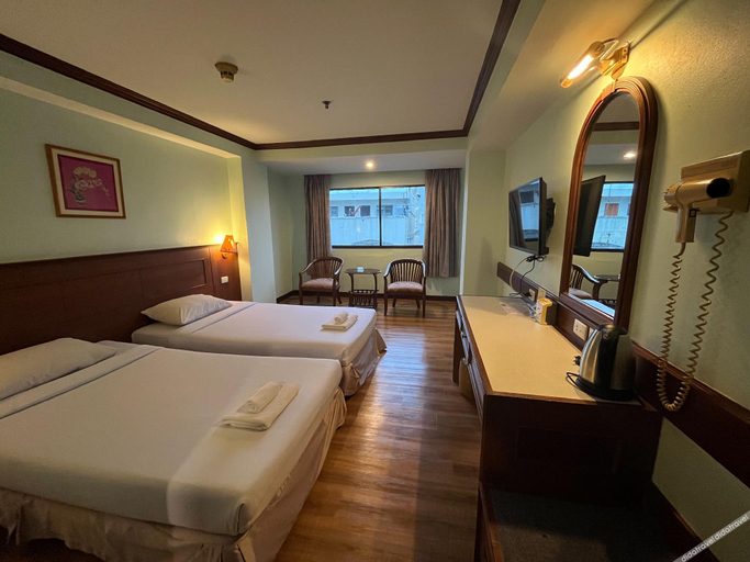 Bedroom 3, Sri Betong Hotel, Batong