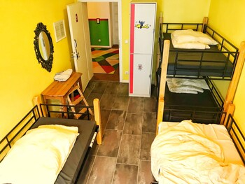 Others 5, Backpackers Duesseldorf, Düsseldorf