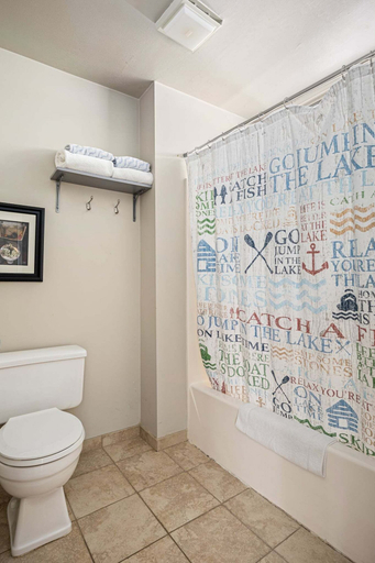 Bathroom 4, The Shores Bay View Unit 5586, Grand Traverse
