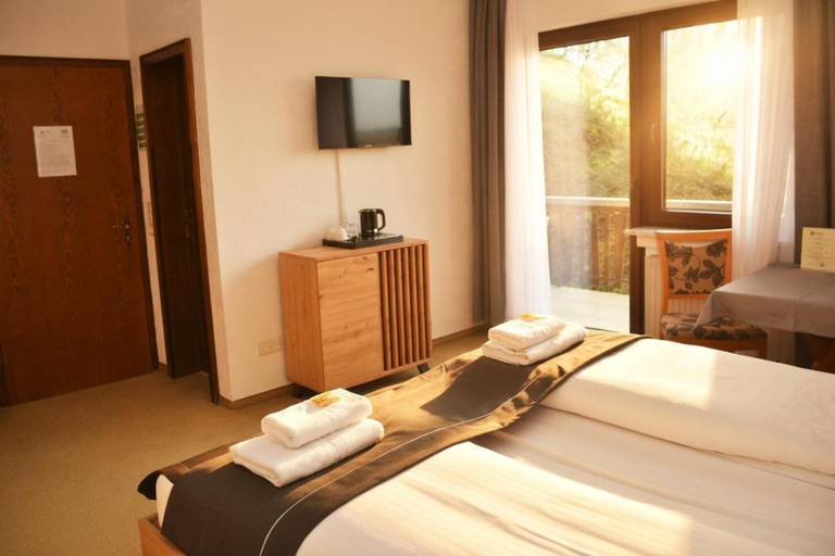 Bedroom 2, Hotel Kuhns Muhle, Rheingau-Taunus-Kreis