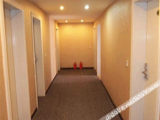 Hotel Interior or Public Areas