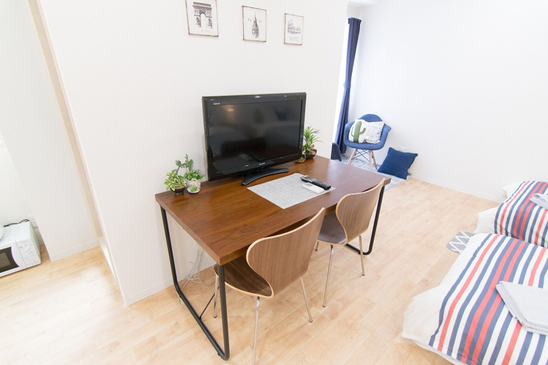 Others 5, Tokyo House-301, Taitō