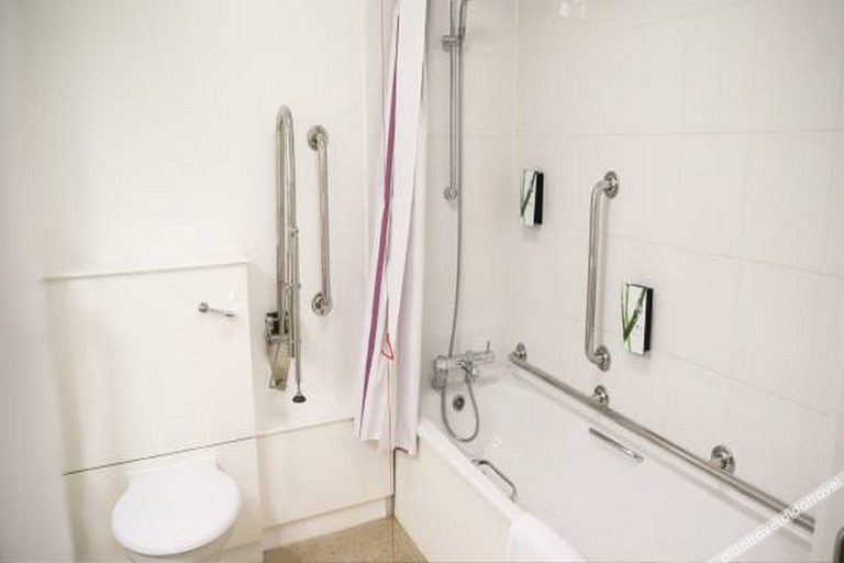 Bathroom 3, Wolverhampton City Centre, Wolverhampton
