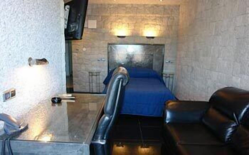 Others 3, Hotel Plata, Alicante
