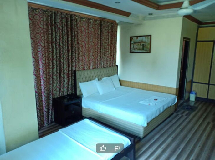 Others 3, New Islamabad Hotel Sitara Market, Islamabad