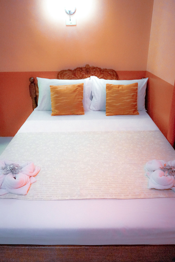 Bedroom 2, La Solana Suites and Resorts by Cocotel, Puerto Galera