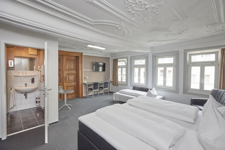 Bedroom 4, Hotel Schlemmer Victors Restaurant, Westerwaldkreis