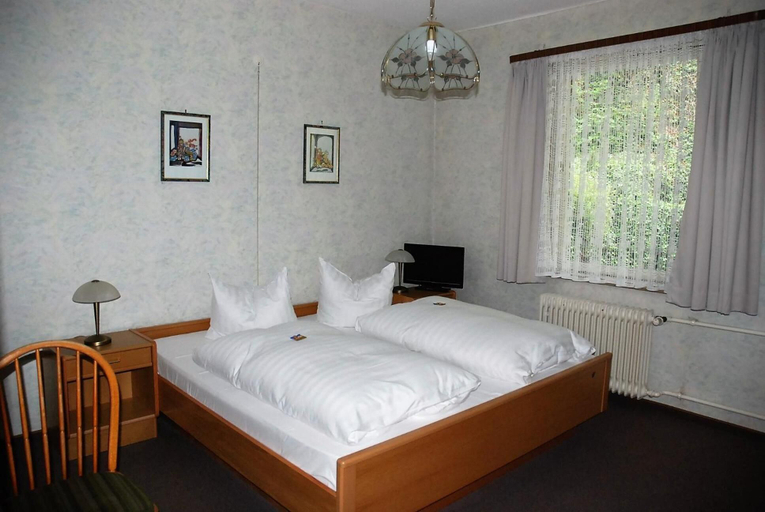 Bedroom 4, Hotel Lahnhof, Rhein-Lahn-Kreis