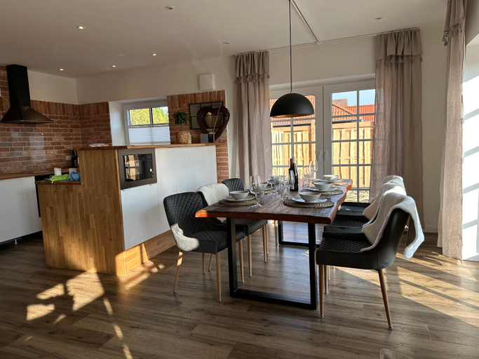 Others 5, Landhuus Comfortable holiday residence, Nordfriesland