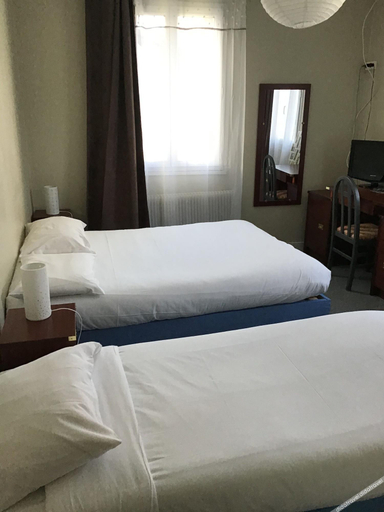 Bedroom 2, Hotel du Lin, Finistère