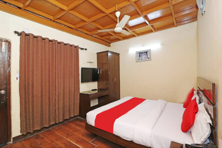 Bedroom 2, Goroomgo Hidden Chalet Mall Road Nainital, Nainital