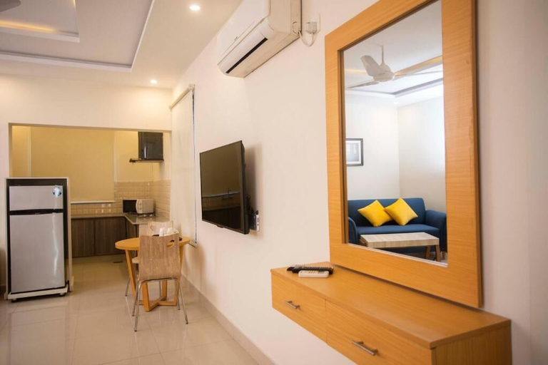 Others 5, Maati Spaces, Lahore