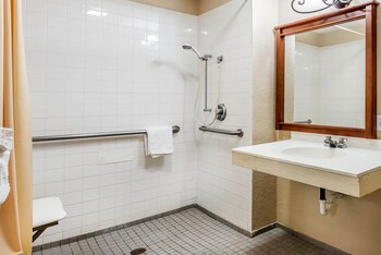 Others 5, Rodeway Inn & Suites, Boone