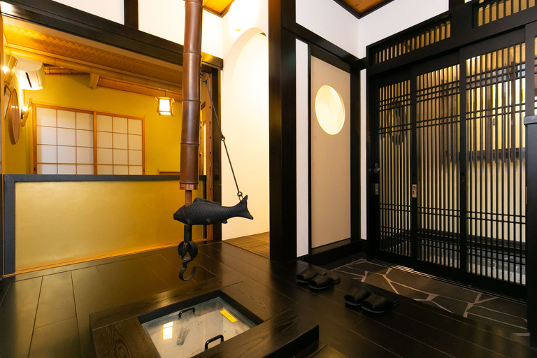 Others 4, Tsuhana, Kyoto