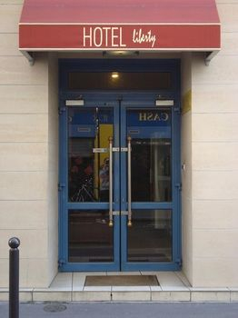 Others 4, Hotel Liberty, Paris
