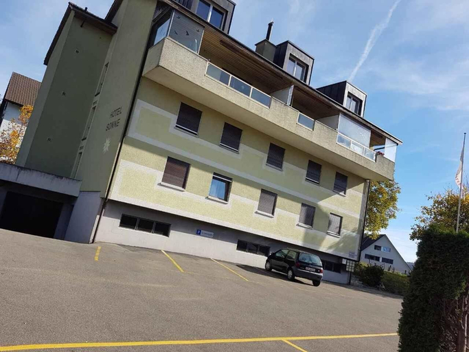 Others 3, Hotel Sonne, Schaffhausen