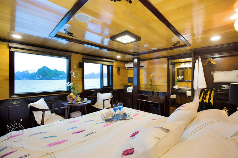 Food & Drinks 5, Hera Grand Luxury Cruise, Hạ Long