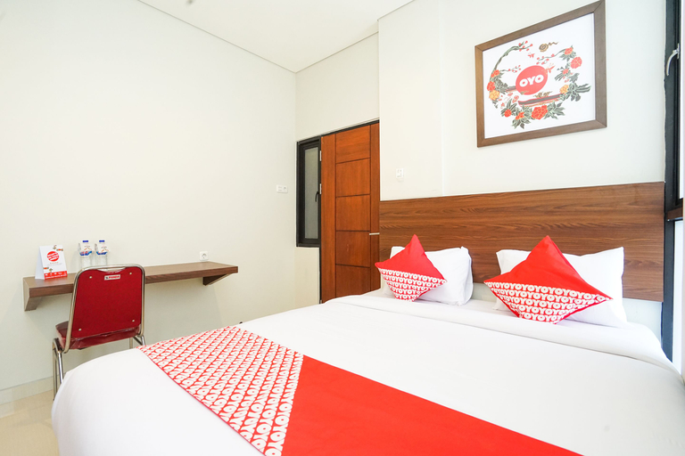 Others 4, Capital O 449 The Colins, Surabaya