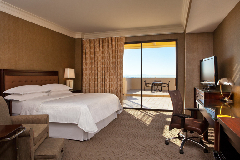 Bedroom, Sheraton Crescent Hotel, Maricopa