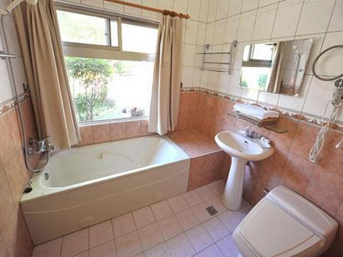 Bathroom 3, Taiwan Reishi Expert Bed and Breakfast, New Taipei City