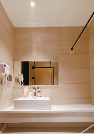 Bathroom 3, JTOUR Inn Wuhan Textile University, Wuhan