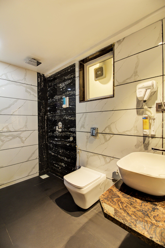 Bathroom 3, Hotel Saish, Ahmadnagar