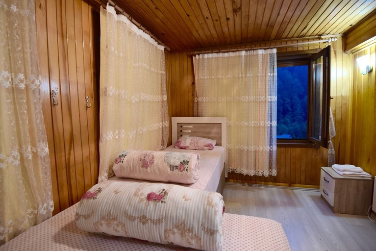 Others 3, Ayder Ardic Apart, Merkez