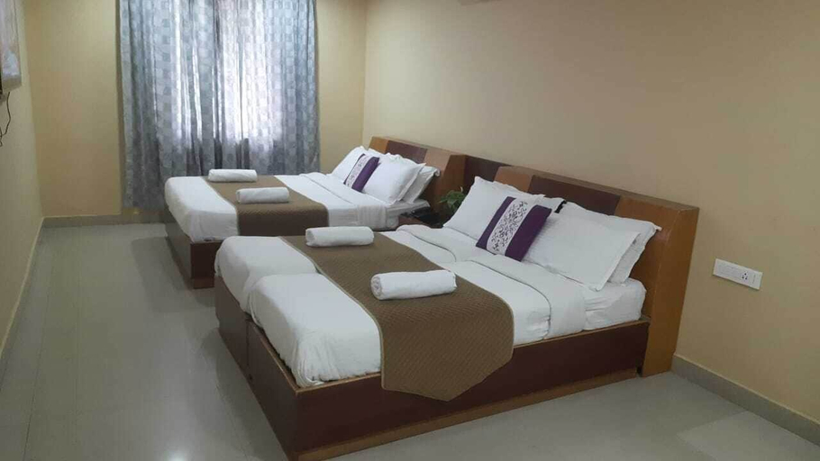 Bedroom 3, White Parrot, Mysore