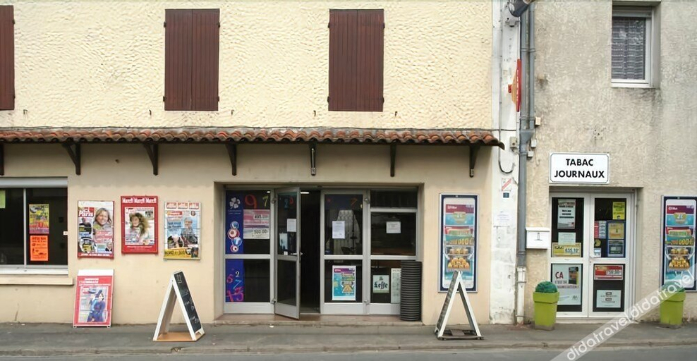 Exterior & Views 2, Hôtel du Grand Chêne, Charente-Maritime