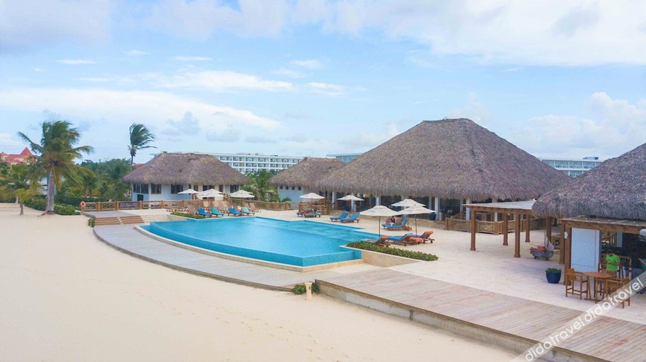 Others 4, Cana Rock Condos, Salvaleon de Higuey