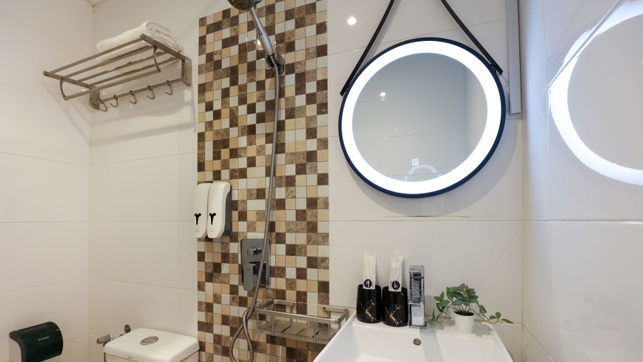 Bathroom 3, Trevor Hotel by I Housing, Malacca City