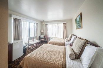 Others 2, Windsor Hotel, New York