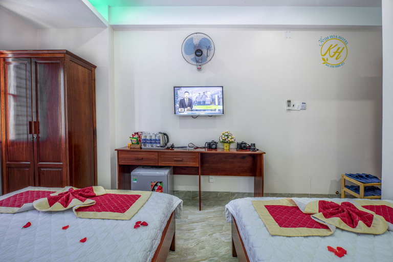 Bedroom 2, Kim Hoa Hotel, Qui Nhơn