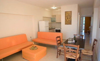 Others 3, Moireas Apartments, Peloponnese