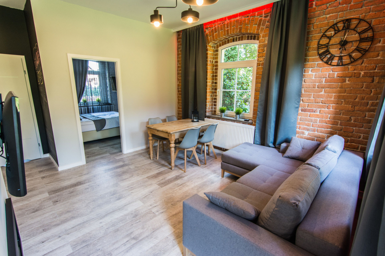 Others 4, Apartamenty hoteLOVE z biokominkiem Stara Kuznia, Jelenia Góra