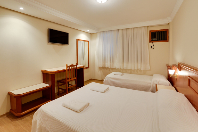 Bedroom 3, Hotel San Isidro, São Gabriel