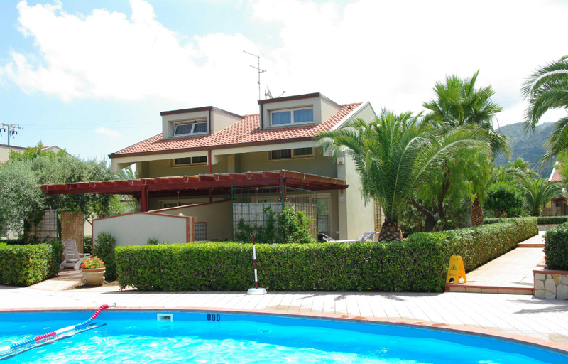 Sport & Beauty 5, Stunning apartment for 3 people in residence, Palermo