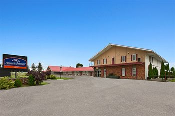Others 2, RIDGETOWN INN, Chatham-Kent