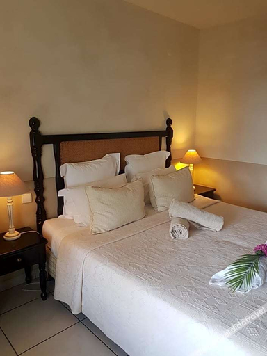 Bedroom 3, Amaudo, Saint-François