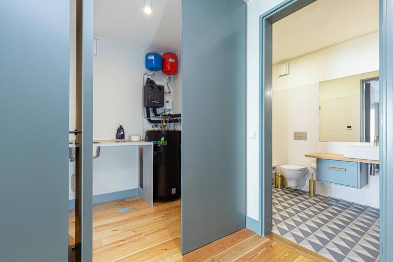 Bathroom 3, Feel Corporate Housing Campanh 01, Porto