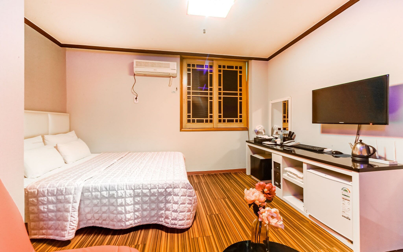 Bedroom 2, Busan Hadan Green Hill, Sasang