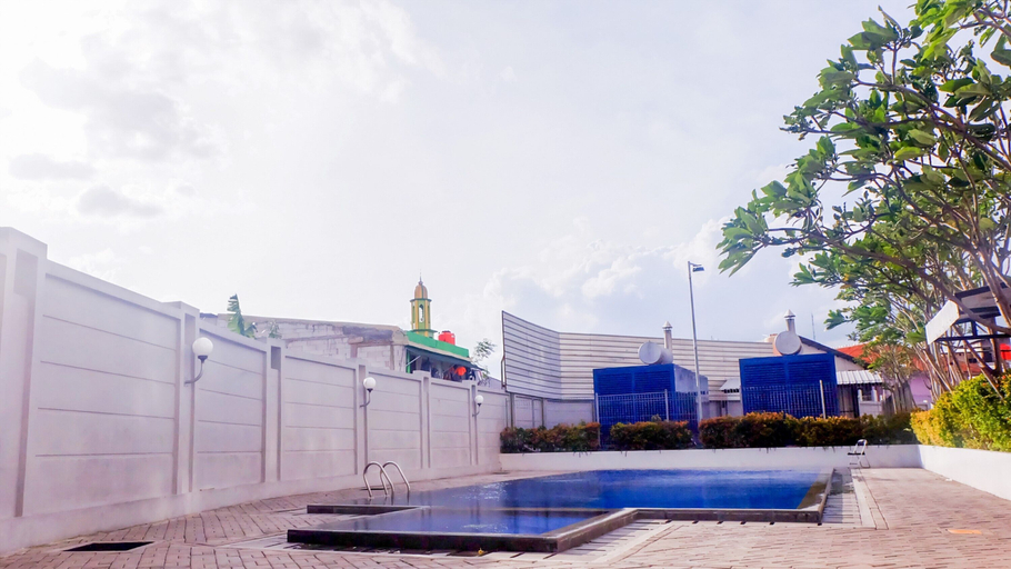 Exterior & Views, Minimalist Studio Room with City View @ Tifolia Apartment, East Jakarta