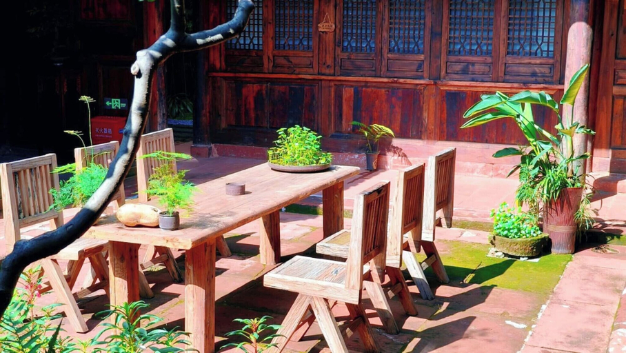 View from room 2, Nan Court - Nanyuan,Leshan, Leshan