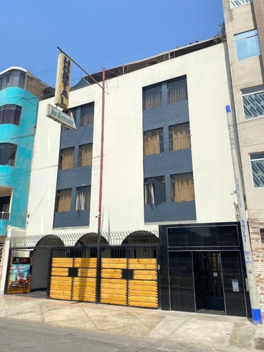 Exterior & Views, HOSTAL BERMUDAS, Lima