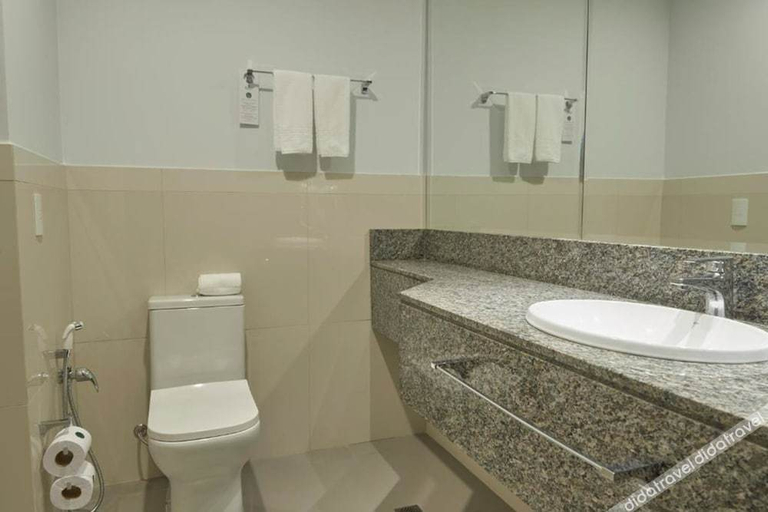 Bathroom 3, Bourbon Hotel Cambará, Cambará