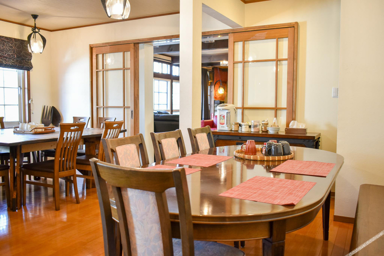 Food & Drinks, Mojo Lodge Hakuba, Hakuba