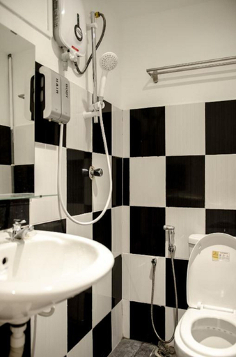 Bathroom 3, Bukit Bintang Houses, Kuala Lumpur