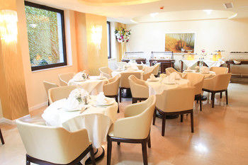 Others 3, Kosher Hotel Lev Or, Municipiul Bucuresti
