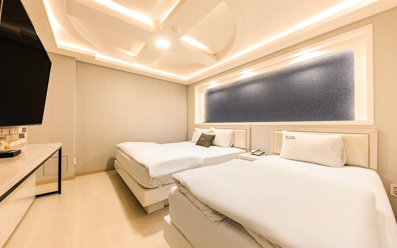 Bedroom 2, Daegu Seongseo Sweet Hotel, Dalseong