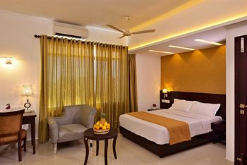 Others 3, Hotel Town Tower, Thiruvananthapuram